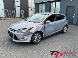 Démontage voiture Ford Focus Focus 3, Hatchback, 2010 / 2020 1.0 Ti-VCT EcoBoost 12V 100 2013/5