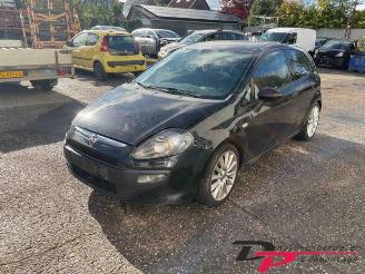 Vrakbiler auto Fiat Punto Punto Evo (199), Hatchback, 2009 / 2012 1.2 Euro 4 2010/5