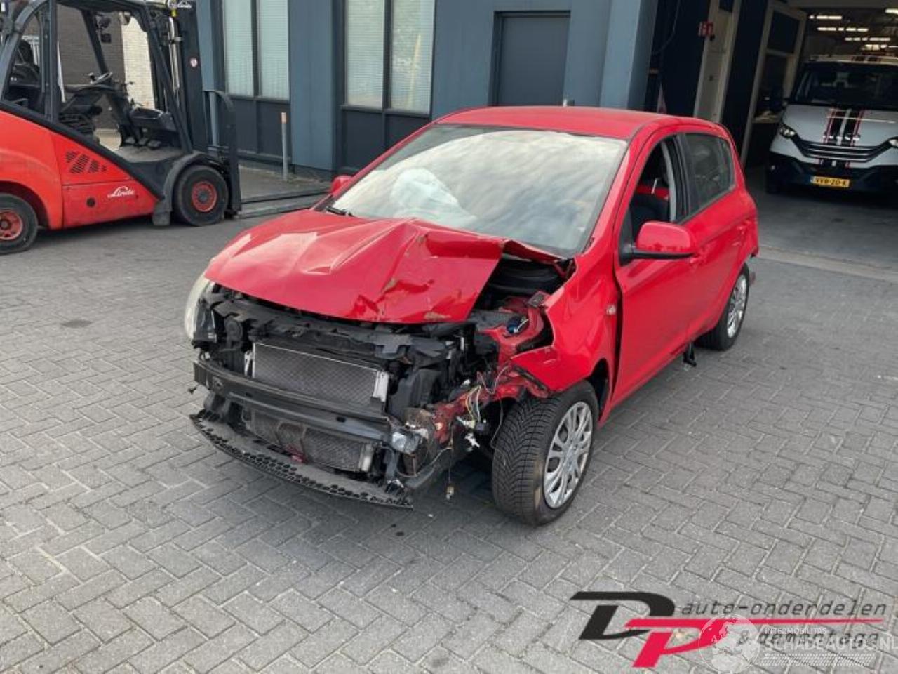 Hyundai I-20 i20, Hatchback, 2008 / 2015 1.2i 16V