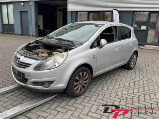Vrakbiler auto Opel Corsa Corsa D, Hatchback, 2006 / 2014 1.2 16V 2010/3