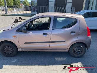 Nissan Pixo Pixo (D31S), Hatchback, 2009 1.0 12V picture 3