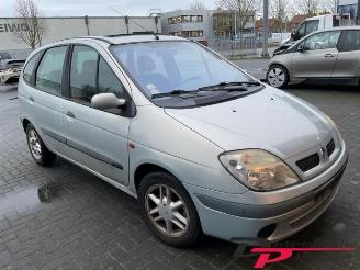 Renault Mégane Scénic Scenic I (JA), MPV, 1999 / 2003 1.6 16V picture 2