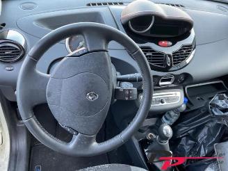 Renault Twingo Twingo II (CN), Hatchback 3-drs, 2007 / 2014 1.2 16V picture 10