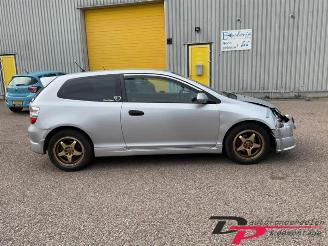 Honda Civic Civic (EP/EU), Hatchback 3-drs, 2000 / 2005 1.4 16V picture 4