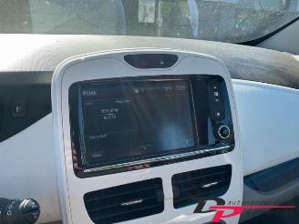 Renault Zoé Zoe (AG), Hatchback 5-drs, 2012 R90 picture 12
