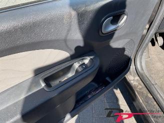 Renault Twingo Twingo II (CN), Hatchback 3-drs, 2007 / 2014 1.2 16V picture 16