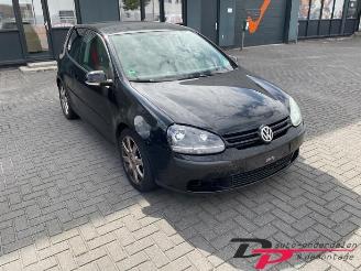 Coche siniestrado Volkswagen Golf Golf V (1K1), Hatchback, 2003 / 2010 2.0 FSI 16V 2004/7