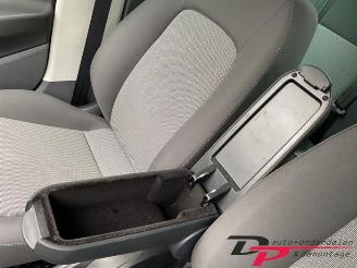 Seat Ibiza Ibiza IV (6J5), Hatchback 5-drs, 2008 / 2017 1.2 TDI Ecomotive picture 15