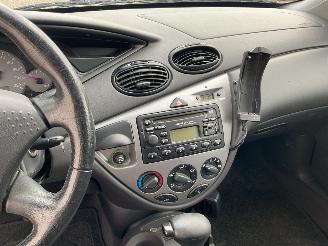 Ford Focus Automaat picture 10