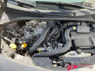 Sloopauto Renault Clio Clio III (BR/CR), Hatchback, 2005 / 2014 1.2 16V TCe 100 2010/7