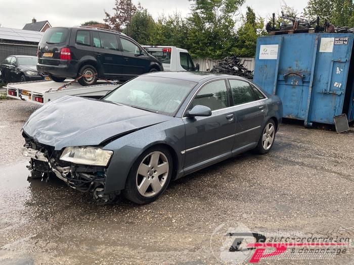 Audi A8 A8 (D3), Sedan, 2002 / 2010 3.7 V8 40V Quattro