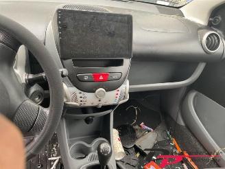 Toyota Aygo Aygo (B10), Hatchback, 2005 / 2014 1.0 12V VVT-i picture 9