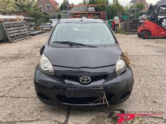 Toyota Aygo Aygo (B10), Hatchback, 2005 / 2014 1.0 12V VVT-i picture 2