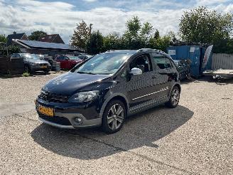 Unfallwagen Volkswagen Golf plus Cross Airco 2011/9
