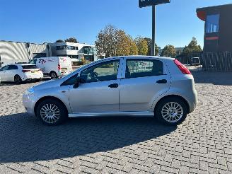 Fiat Punto 1.3Diesel  Euro 5 Airco picture 7