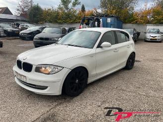 Vrakbiler auto BMW 1-serie 1 serie (E87/87N), Hatchback 5-drs, 2003 / 2012 116i 1.6 16V 2008/6