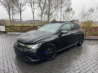 Vaurioauto  passenger cars Volkswagen Golf Volkswagen Golf 8 R TSI Performance 4Motion PANO AKRAPOVIC! 2024/2