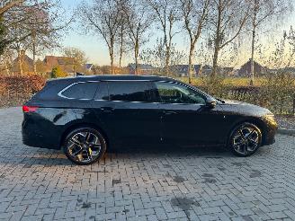 Volkswagen Passat Passat Variant 1.5 eTSI HUD Massage Camera LED 2025 ! picture 13