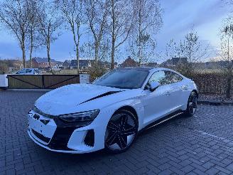 Unfallwagen Audi E-tron Audi E-tron GT Quattro Panorama Leder Camera HUD VOL! 2021/11