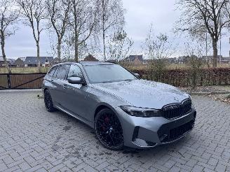 BMW 3-serie 330 3 Touring 330 e xDrive M Sport 2025 Trekhaak Leer VOL! picture 22
