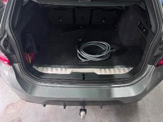 BMW 3-serie 330 3 Touring 330 e xDrive M Sport 2025 Trekhaak Leer VOL! picture 19