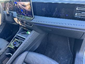 Volkswagen Tiguan Volkswagen Tiguan 1.5 eTSI DSG R-Line Leder HUD Camera VOL picture 19