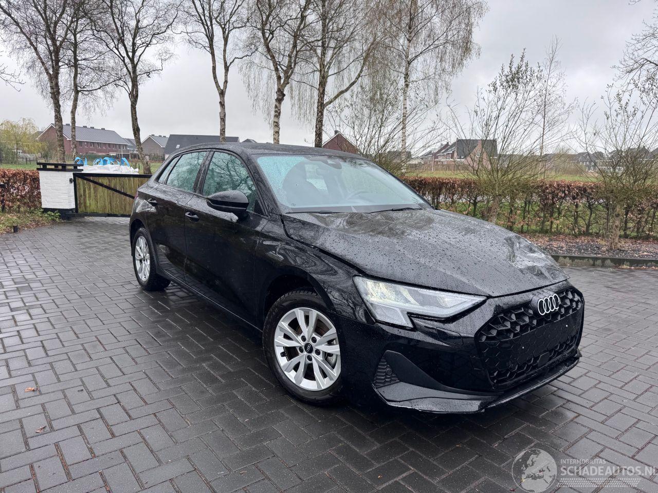 Audi A3 A3 Sportback 30 TFSI S-Line Camera Ambiance VOL