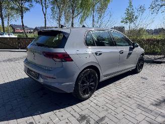 Volkswagen Golf Volkswagen Golf 8 Lim. eTSI Nardo Grey R-Line Nardo Grey picture 2