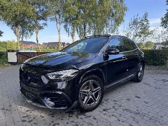 uszkodzony samochody osobowe Mercedes GLA Mercedes-Benz GLA 180 AMG PANORAMA HUD Memorie Trekhaak Ambiance Massage VOL!! 2025/7