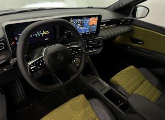 Renault 5 Renault R5 E-Tech Electric 150 Comfort Range Iconic Five picture 4