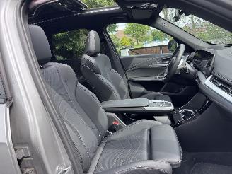 BMW iX1 iX1 20 eDrive M Sport PANO Camera Ambiance HUD  VOL!!! picture 3