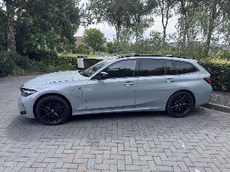 BMW 3-serie BMW 330e Touring M Sport PANORAMA HUD Ambiance 360view picture 12