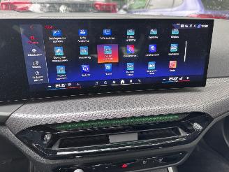 BMW 3-serie BMW 330e Touring M Sport PANORAMA HUD Ambiance 360view picture 9