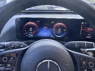 Mercedes EQC Mercedes-Benz EQC EQC 400 4Matic AMG PANORAMA Camera Trekhaak VOL picture 25