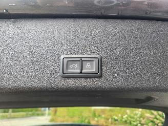 Audi E-tron AUDI E-tron S Quattro PANORAMA Sport Sitze Leder VOL picture 5
