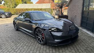 Porsche Taycan PORSCHE Taycan 4 Sport Chrono Passenger Display PANORAMA picture 16