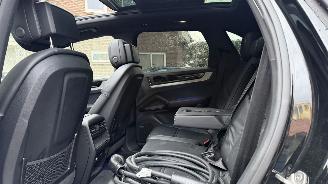 Porsche Cayenne Cayenne E-Hybrid PANORAMA Sport Chrono Leder VOL picture 12