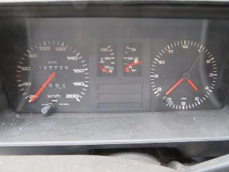 Audi 80  picture 16