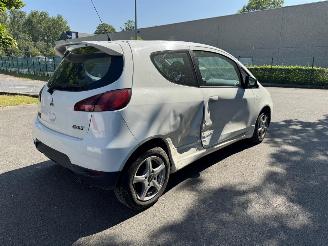 Mitsubishi Colt  picture 4