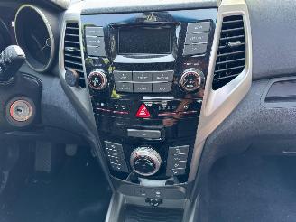 Ssang yong Tivoli 1ER PROPRIéTAIRE picture 15