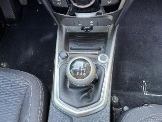 Ssang yong Tivoli 1ER PROPRIéTAIRE picture 16