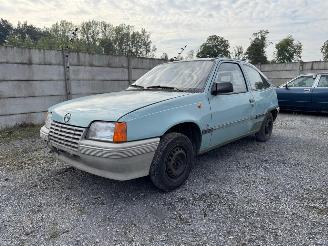 Schadeauto Opel Kadett 1 OWNER 1985/1