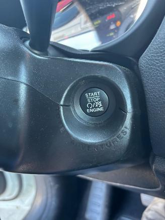 Jeep Renegade 4X4 picture 18