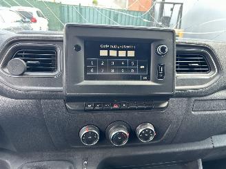 Nissan Interstar MAXI picture 8