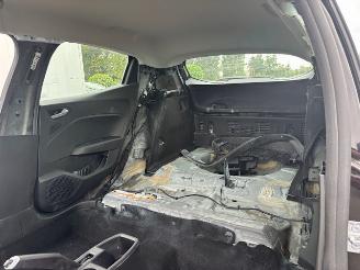 Renault Clio  picture 8
