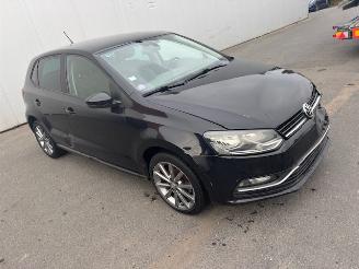 Unfallwagen Volkswagen Polo  2015/2