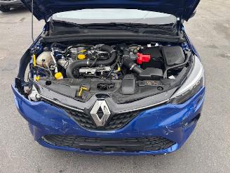 Renault Clio LIMITED picture 8