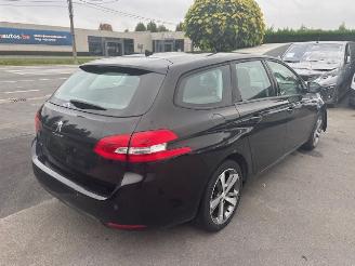 uszkodzony samochody osobowe Peugeot 308  2017/9