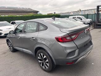 Unfallwagen Renault Arkana  2023/5