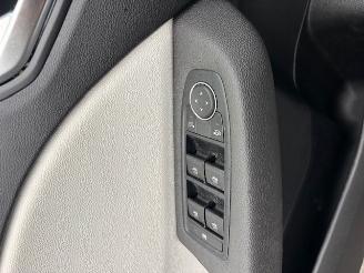 Renault Clio  picture 11